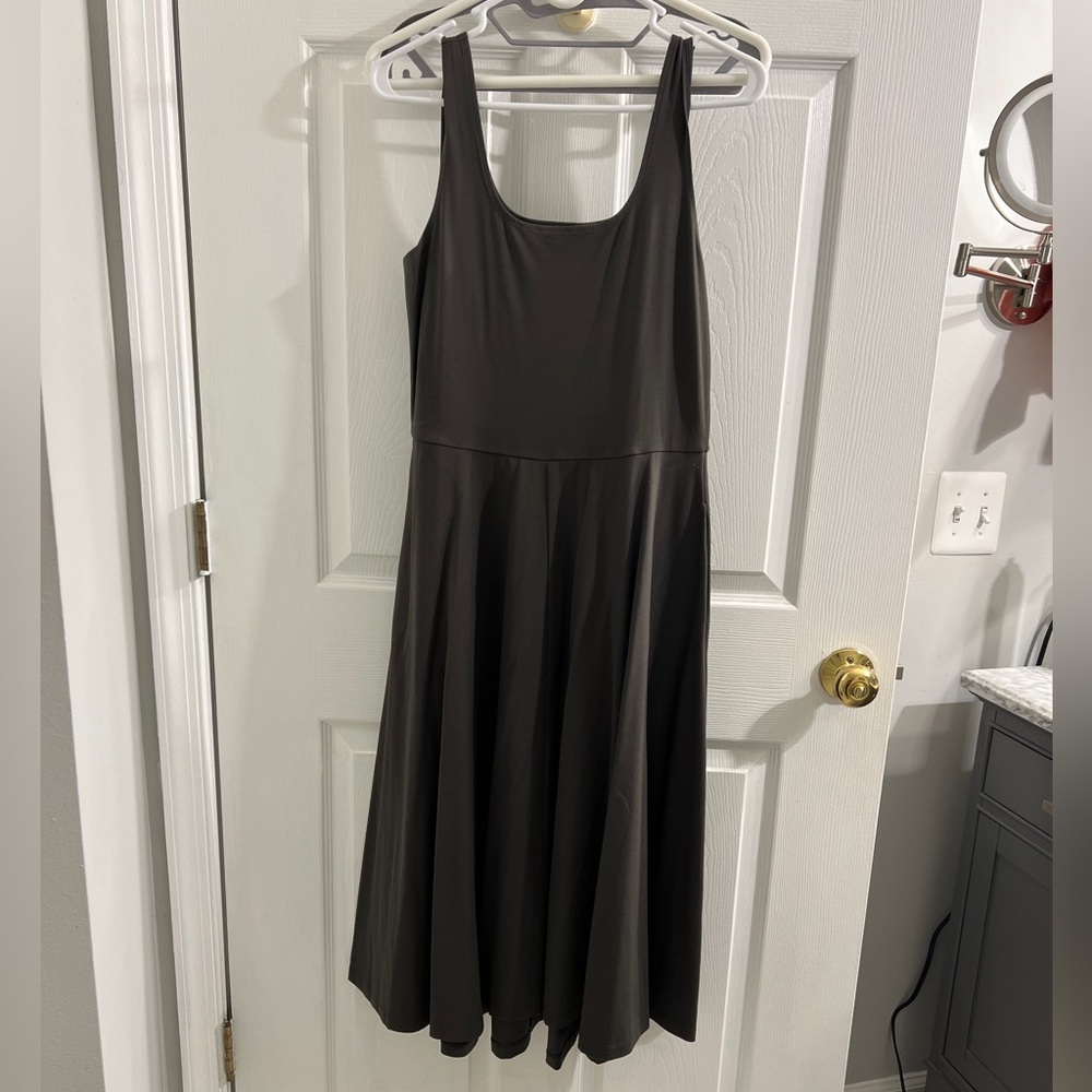 Alfani Dark Olive Green Sleeveless Midi Dress